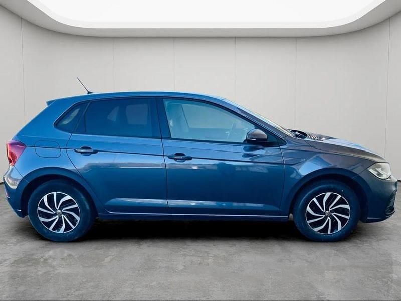 Usado VW Polo 95 HP (69 kW) 2024 Cinzento Citadino