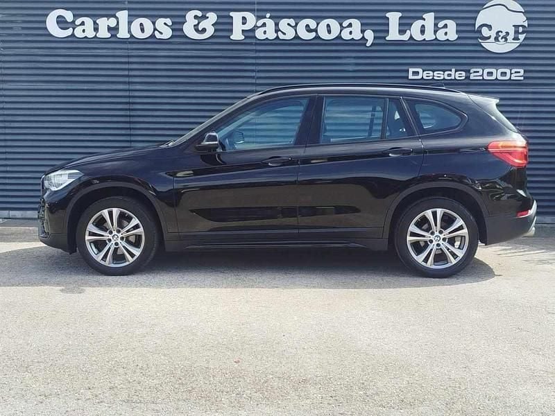 Usado BMW X1 Sport Line 143 HP (105 kW) 2017 Preto SUV