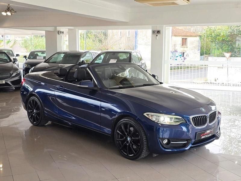 Azul Usado 2014 BMW 220 Sport Line Cabrios | € 20.950 (Bom preço) - Imagem 1/4
