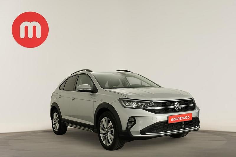 Cinzento Usado 2025 VW Taigo SUV | € 25.999 (Preço justo) - Imagem 1/4