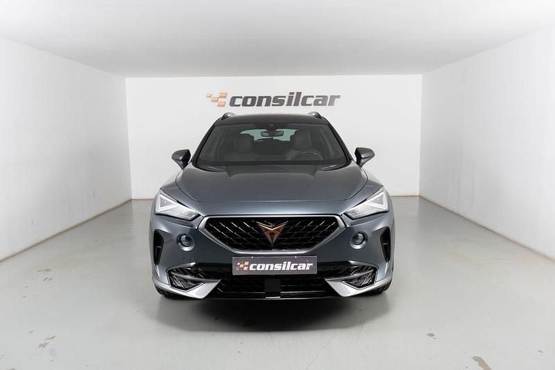 Cinza Usado 2022 Cupra Formentor SUV | € 27.890 (Preço justo) - Imagem 1/4