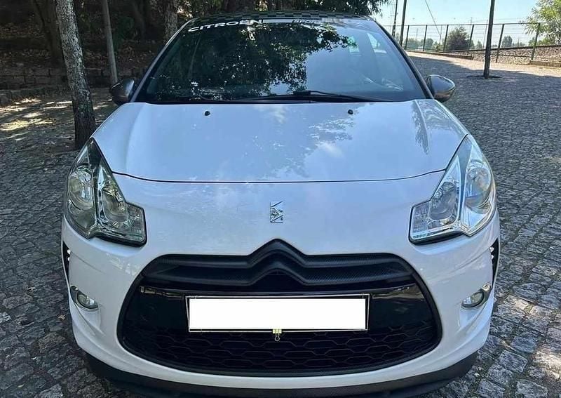 Branco Usado 2012 Citroën DS3 | € 10.000 - Imagem 1/4