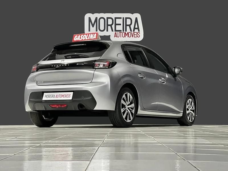 Usado Peugeot 208 Active 75 HP (55 kW) 2023 Cinzento Citadino
