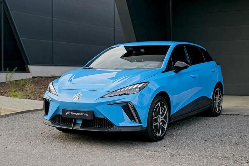 Azul Usado 2023 MG MG4 EV Luxury Citadino | € 23.750 - Imagem 1/4