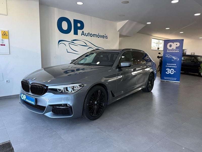 Cinza Usado 2020 BMW 520 Coupé | € 34.950 (Preço justo) - Imagem 1/4