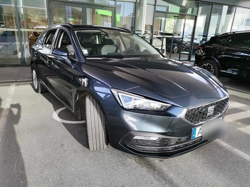 Usado Seat Leon ST 115 HP (84 kW) 2022 Antracite Carrinha