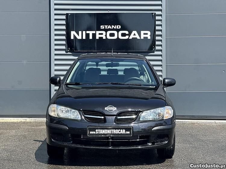 Preto Usado 2002 Nissan Almera Sedan | € 2.850 (Caro) - Imagem 1/1