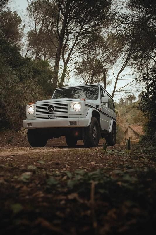 Usado Mercedes G300 170 HP (125 kW) 1992 Branco SUV