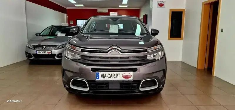 Cinzento Usado 2020 Citroën C5 Aircross Feel SUV | € 19.950 (Preço justo) - Imagem 1/4