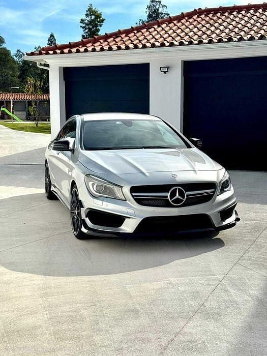 Usado 2015 Mercedes CLA45 AMG AMG Sedan | € 36.500 (Super Preço) - Imagem 1/4