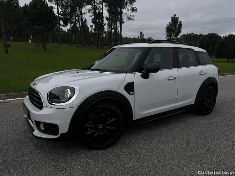 Branco Usado 2018 Mini One D Countryman SUV | € 23.500 (Caro) - Imagem 1/1