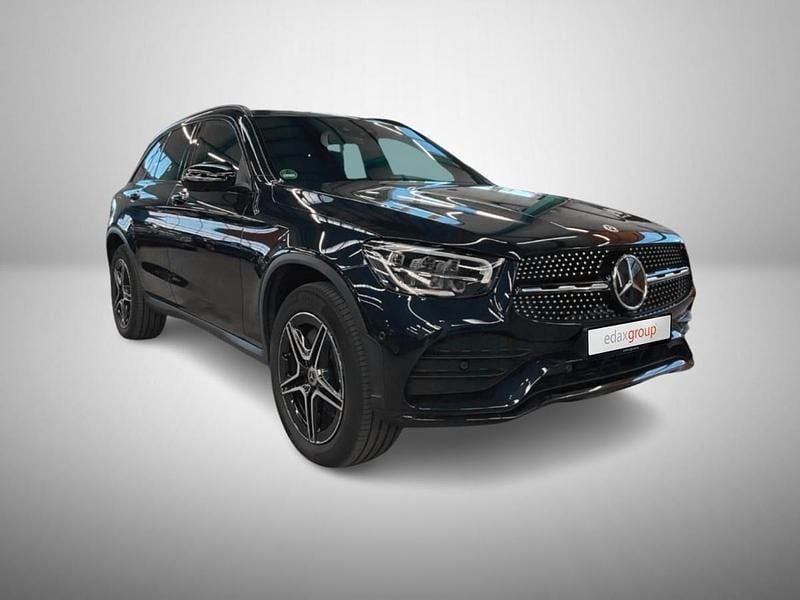 Preto Usado 2022 Mercedes GLC300 AMG line SUV | € 47.490 (Super Preço) - Imagem 1/4