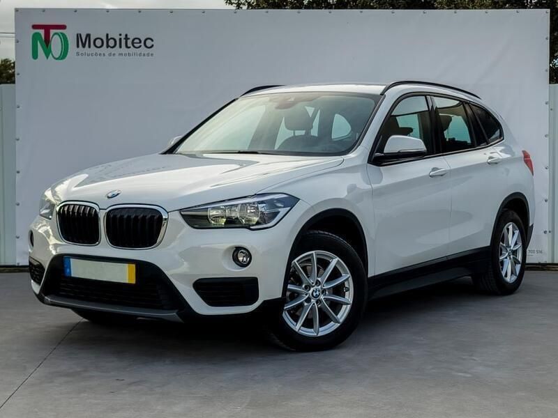 Branco Usado 2018 BMW X1 Comfort Edition SUV | € 18.990 (Caro) - Imagem 1/4