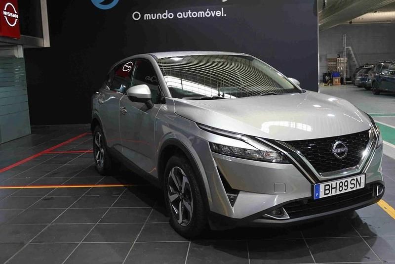 Prateado Usado 2024 Nissan Qashqai N-Connecta SUV | € 29.990 (Preço justo) - Imagem 1/4