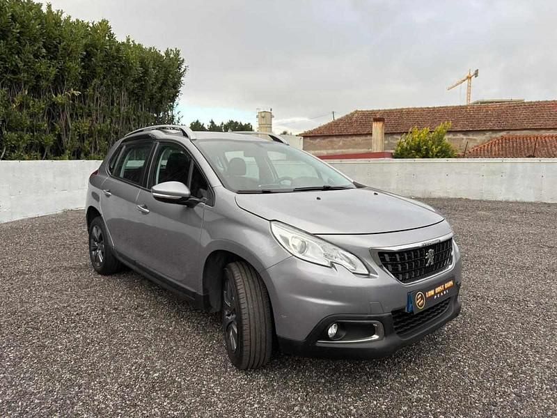 Usado Peugeot 2008 Active 110 HP (80 kW) 2016 Cinza SUV