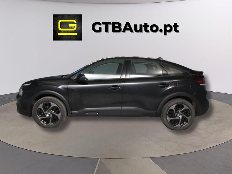 Preto Usado 2024 Citroën C4 PureTech SUV | € 22.750 (Preço justo) - Imagem 1/4
