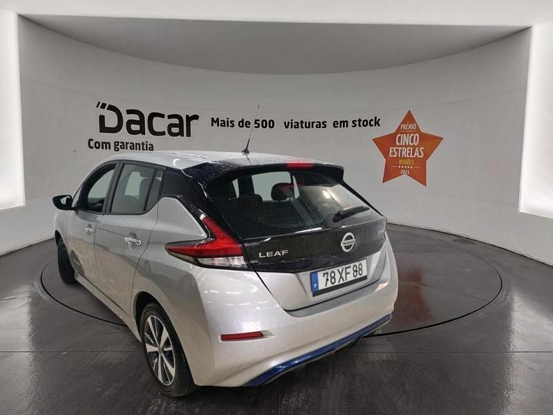 Usado Nissan Leaf Acenta 110 kW (150 HP) 2019 Cinza Citadino