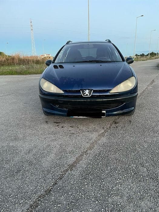 Usado Peugeot 206 68 HP (50 kW) 2003 Carrinha