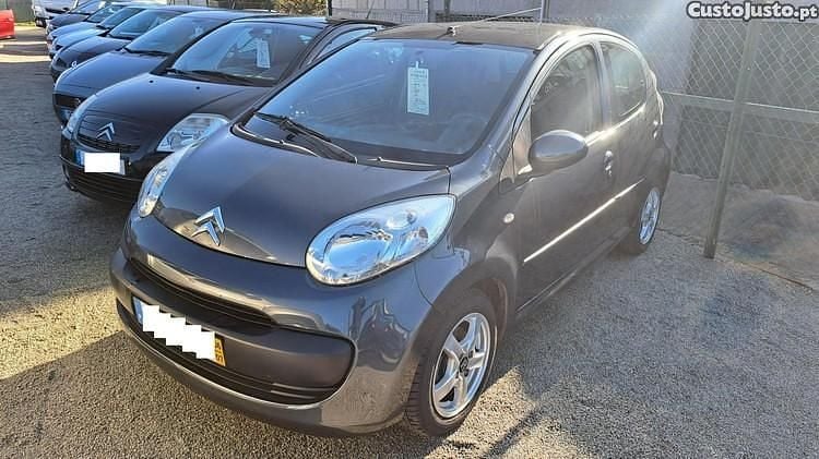 Usado Citroën C1 68 HP (50 kW) 2006 Cinza Citadino