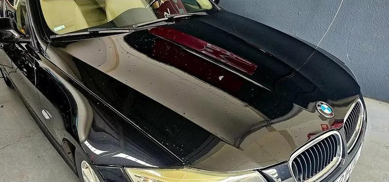 Usado BMW 320 170 HP (125 kW) 2009 Preto Sedan