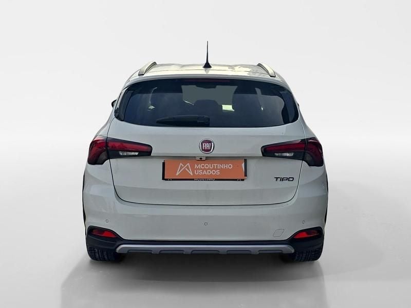 Usado Fiat Tipo Wagon 101 HP (74 kW) 2023 Branco Carrinha