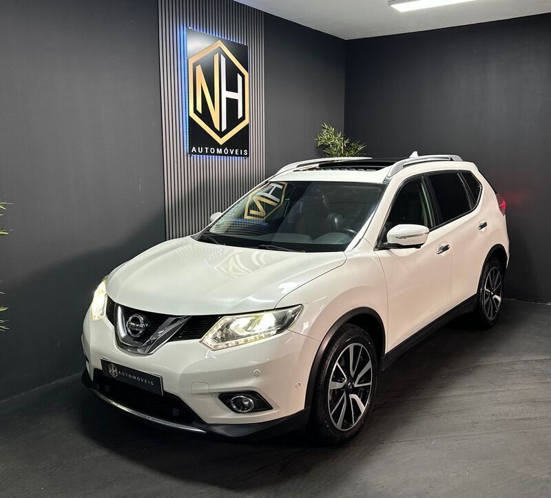 Branco Usado 2018 Nissan X-Trail Tekna SUV | € 17.750 (Bom preço) - Imagem 1/4