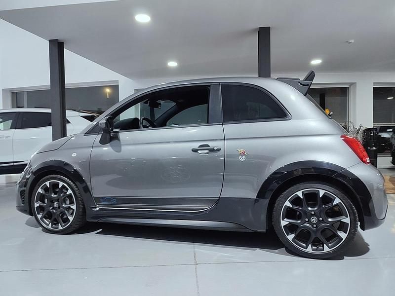 Usado Abarth 695 180 HP (132 kW) 2023 Antracite Citadino