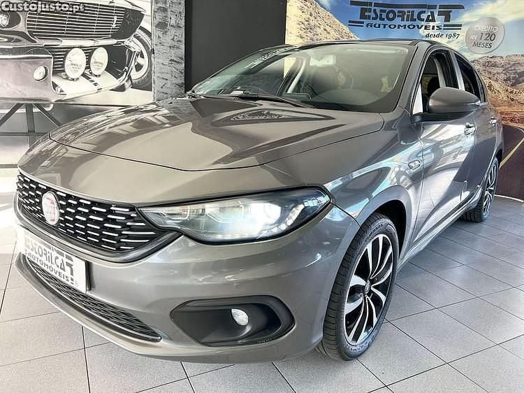 Outra Usado 2020 Fiat Tipo Lounge Citadino | € 11.600 (Bom preço) - Imagem 1/1