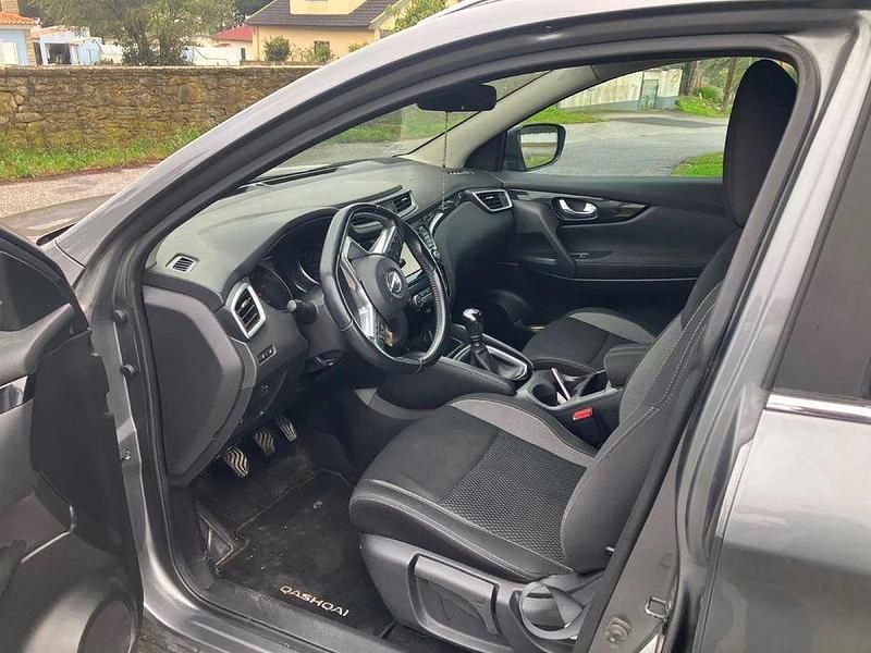 Usado Nissan Qashqai N-Connecta 110 HP (80 kW) 2018 SUV