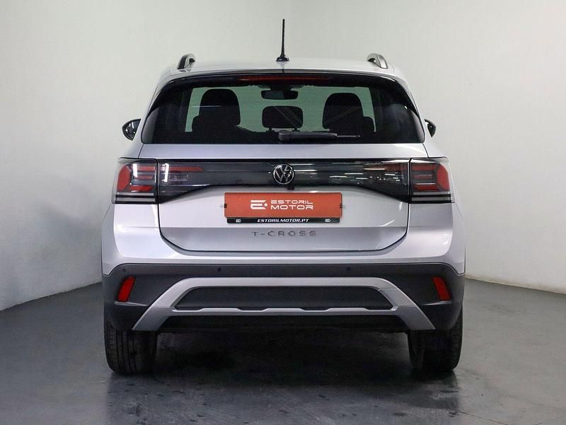 Usado VW T-Cross Style 116 HP (85 kW) 2025 Cinza SUV