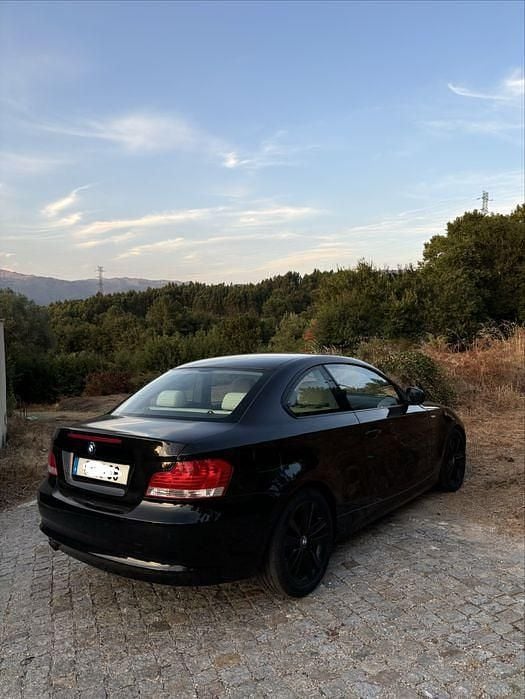 Usado 2011 BMW 118 Citadino | € 11.500 (Preço justo) - Imagem 1/4