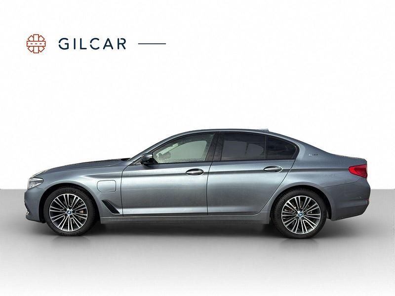 Usado BMW 530 iPerformance 252 HP (185 kW) 2017 Cinza Sedan