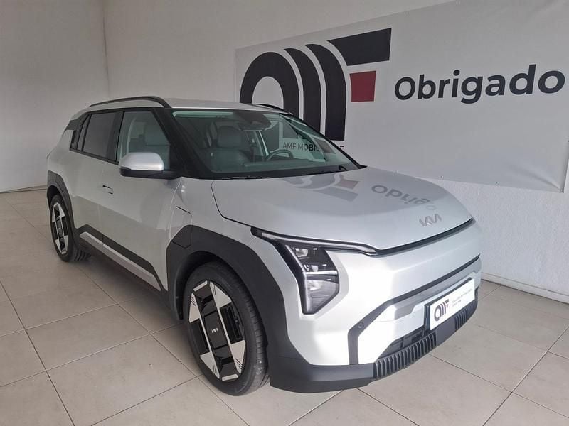 Outro Usado 2024 Kia EV3 4 SUV | € 38.900 (Bom preço) - Imagem 1/4