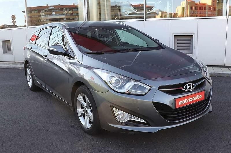 Cinzento Usado 2014 Hyundai i40 Carrinha | € 13.249 - Imagem 1/4