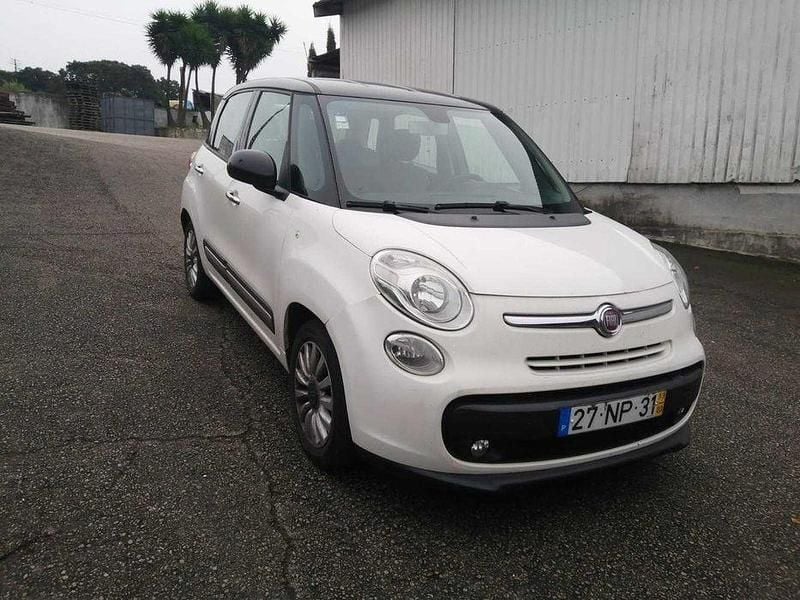 Usado 2013 Fiat 500 Lounge Sedan | € 6.000 - Imagem 1/4