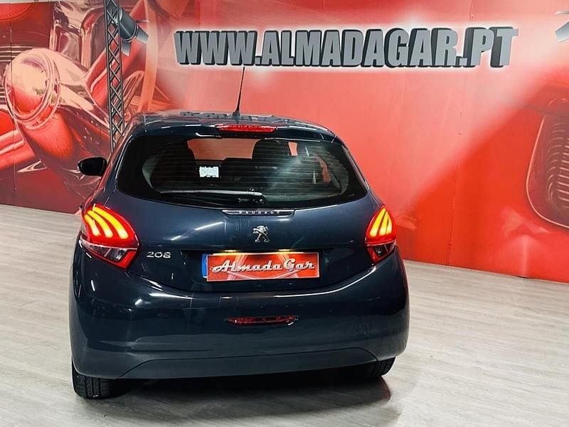 Cinza Usado 2019 Peugeot 208 Active Citadino | € 9.900 (Super Preço) - Imagem 1/1