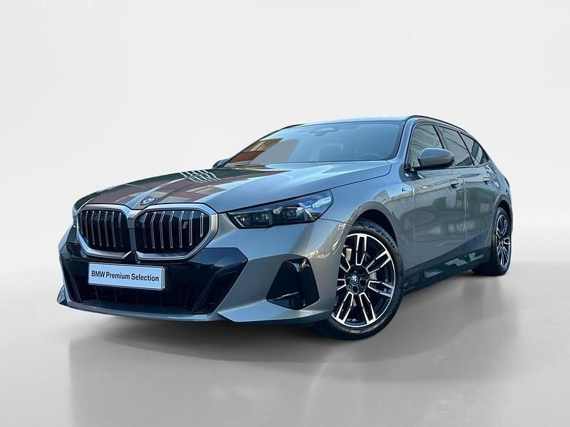 Cinza Usado 2024 BMW i5 Coupé | € 69.900 - Imagem 1/4