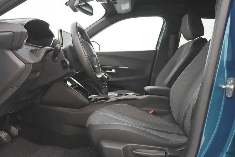 Usado Peugeot 2008 100 HP (73 kW) 2025 Azul SUV