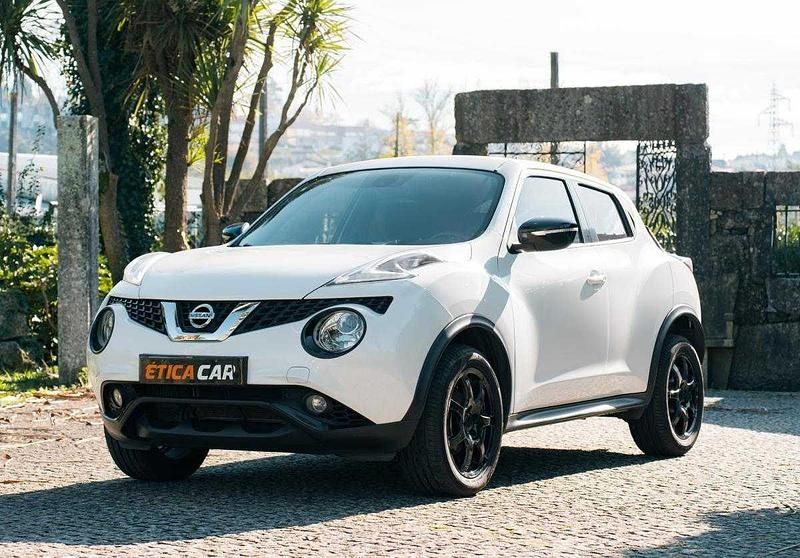 Usado Nissan Juke Premium Edition 110 HP (80 kW) 2016 Branco SUV