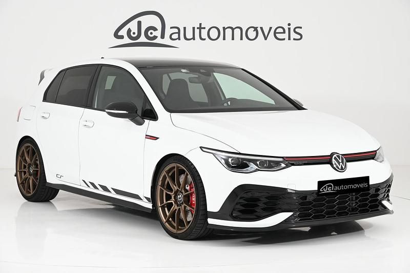 Branco Usado 2021 VW Golf VIII | € 37.900 (Preço justo) - Imagem 1/4
