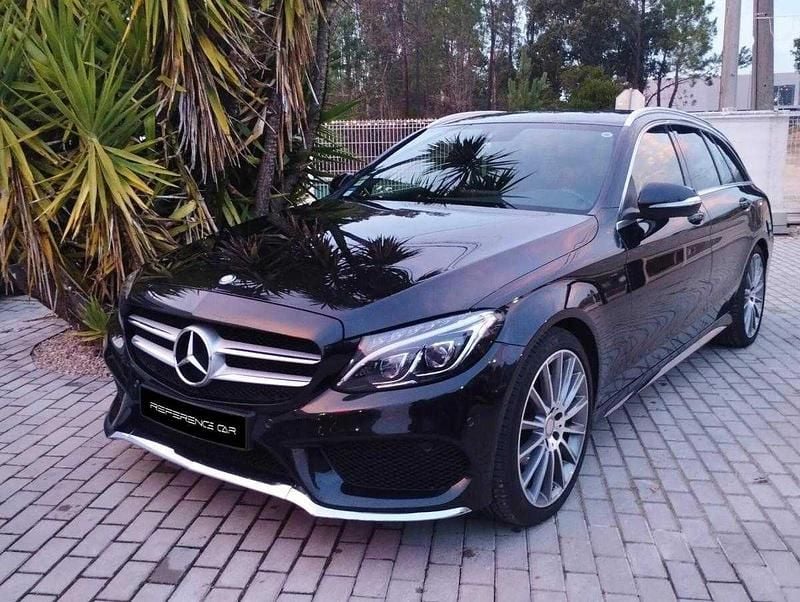 Usado Mercedes C220 170 HP (125 kW) 2015 Preto