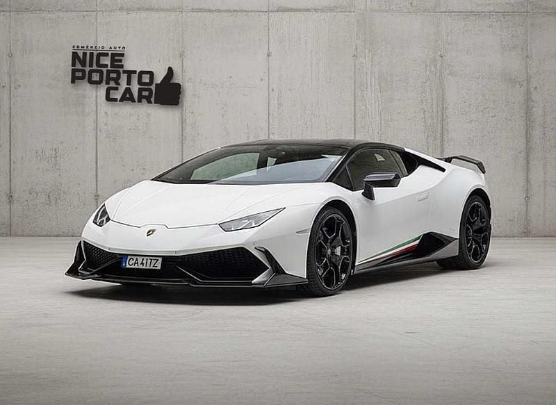 Branco Usado 2015 Lamborghini Huracán Coupé | € 219.900 - Imagem 1/4