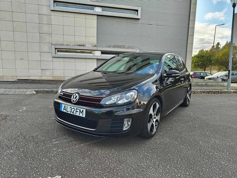 Preto Usado 2009 VW Golf VI Citadino | € 14.500 (Preço justo) - Imagem 1/4