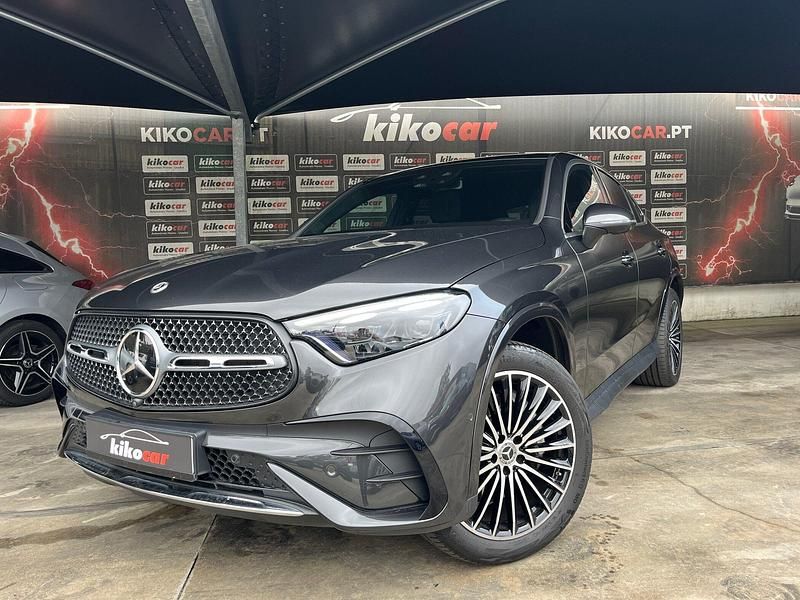 Cinza Usado 2023 Mercedes GLC300 Advanced Coupé | € 66.900 (Super Preço) - Imagem 1/4
