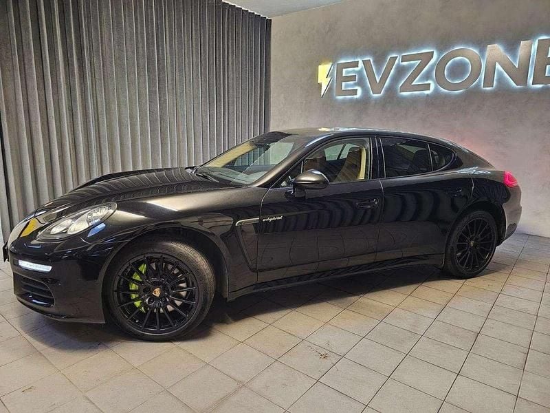 Usado Porsche Panamera 416 HP (305 kW) 2014 Preto Sedan