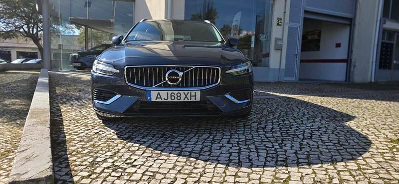 Usado Volvo V60 340 HP (250 kW) 2021 Antracite Carrinha