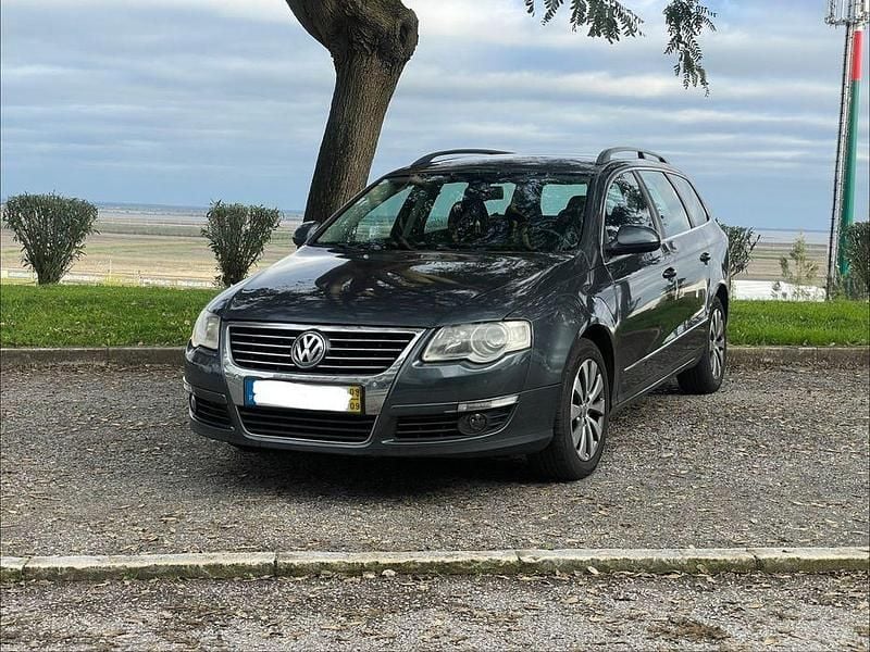 Usado VW Passat 105 HP (77 kW) 2009 Sedan