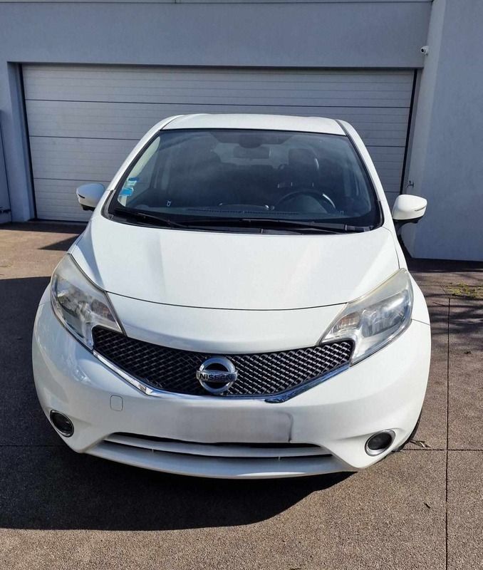 Branco Usado 2014 Nissan Note Monovolume | € 7.995 (Preço justo) - Imagem 1/4