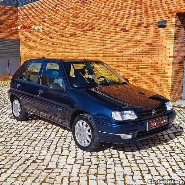 Usado Citroën Saxo Exclusive 60 HP (44 kW) 1999 Azul Citadino
