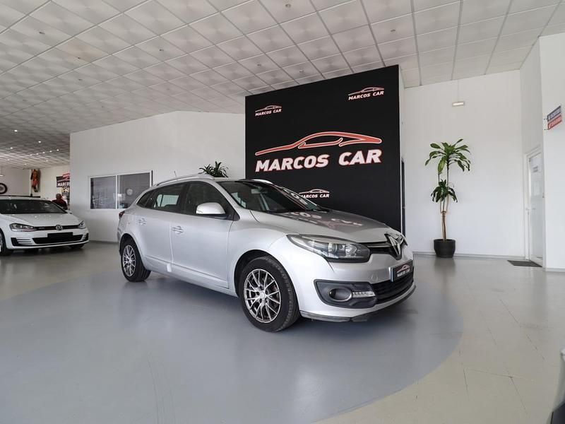 Cinzento Usado 2014 Renault Mégane III Carrinha | € 10.400 (Preço elevado) - Imagem 1/4